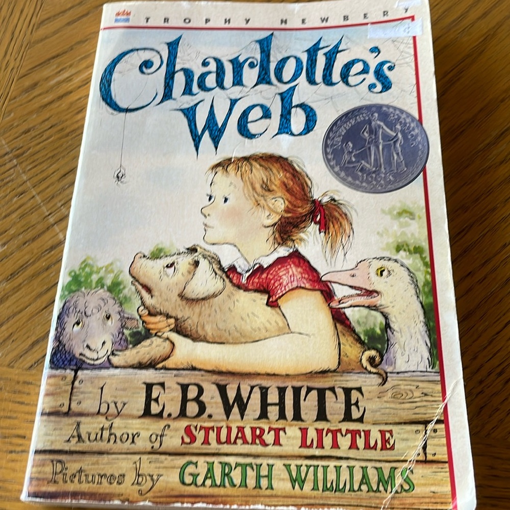 Charlotte’s Web Paperback Softcover Book